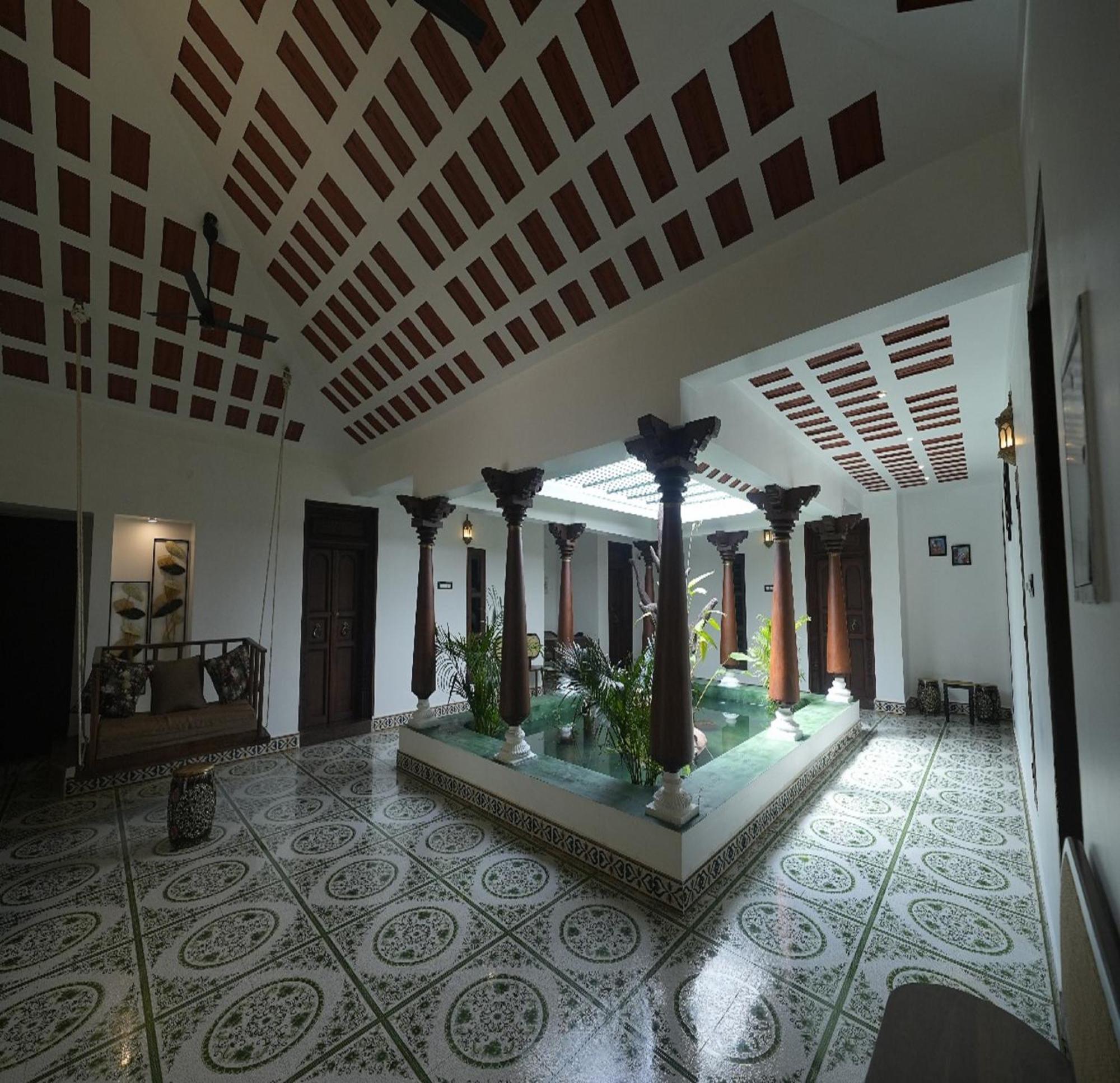 Courtyard Castle Heritage Resort Pondicherry Dış mekan fotoğraf