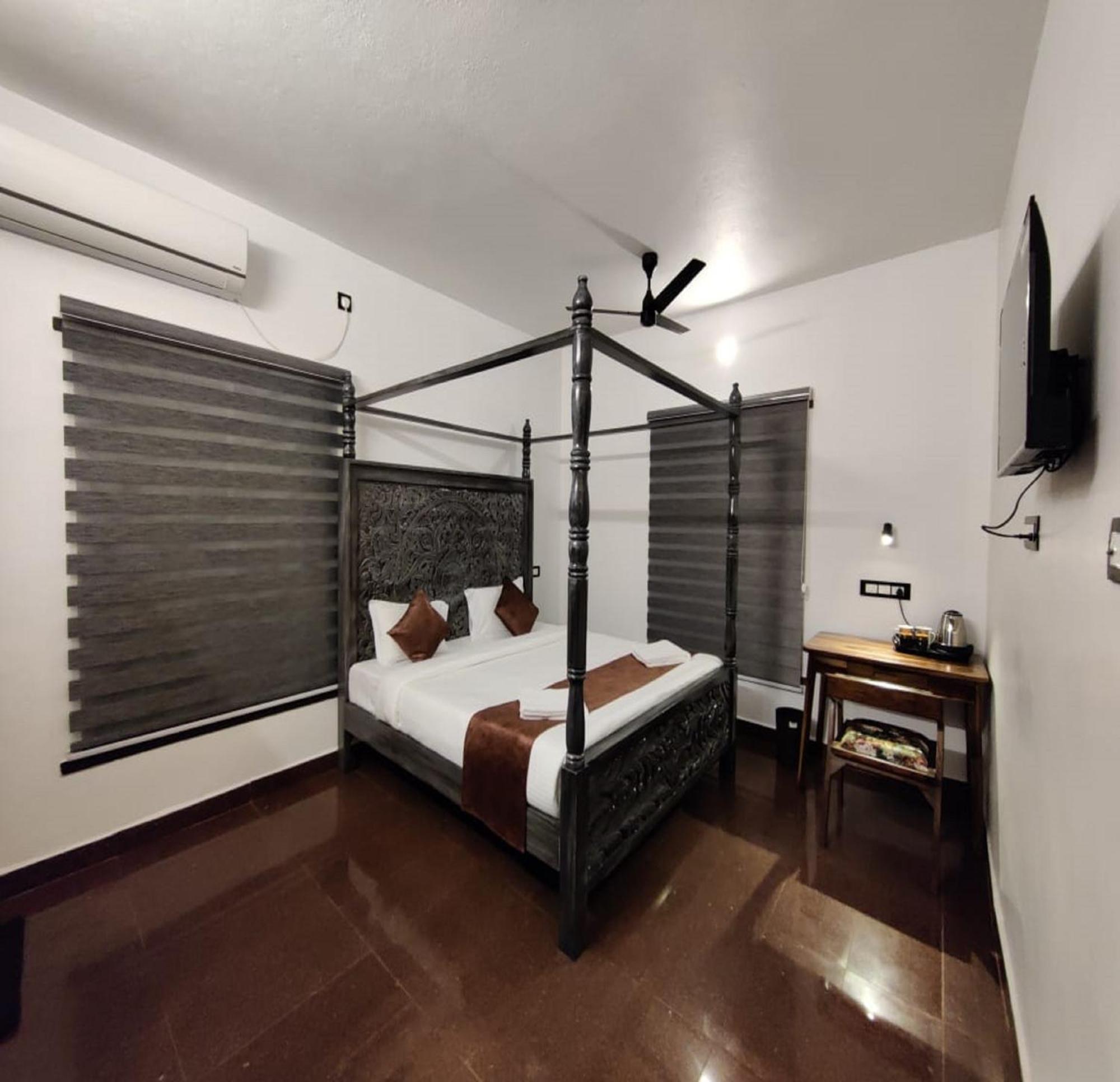 Courtyard Castle Heritage Resort Pondicherry Dış mekan fotoğraf