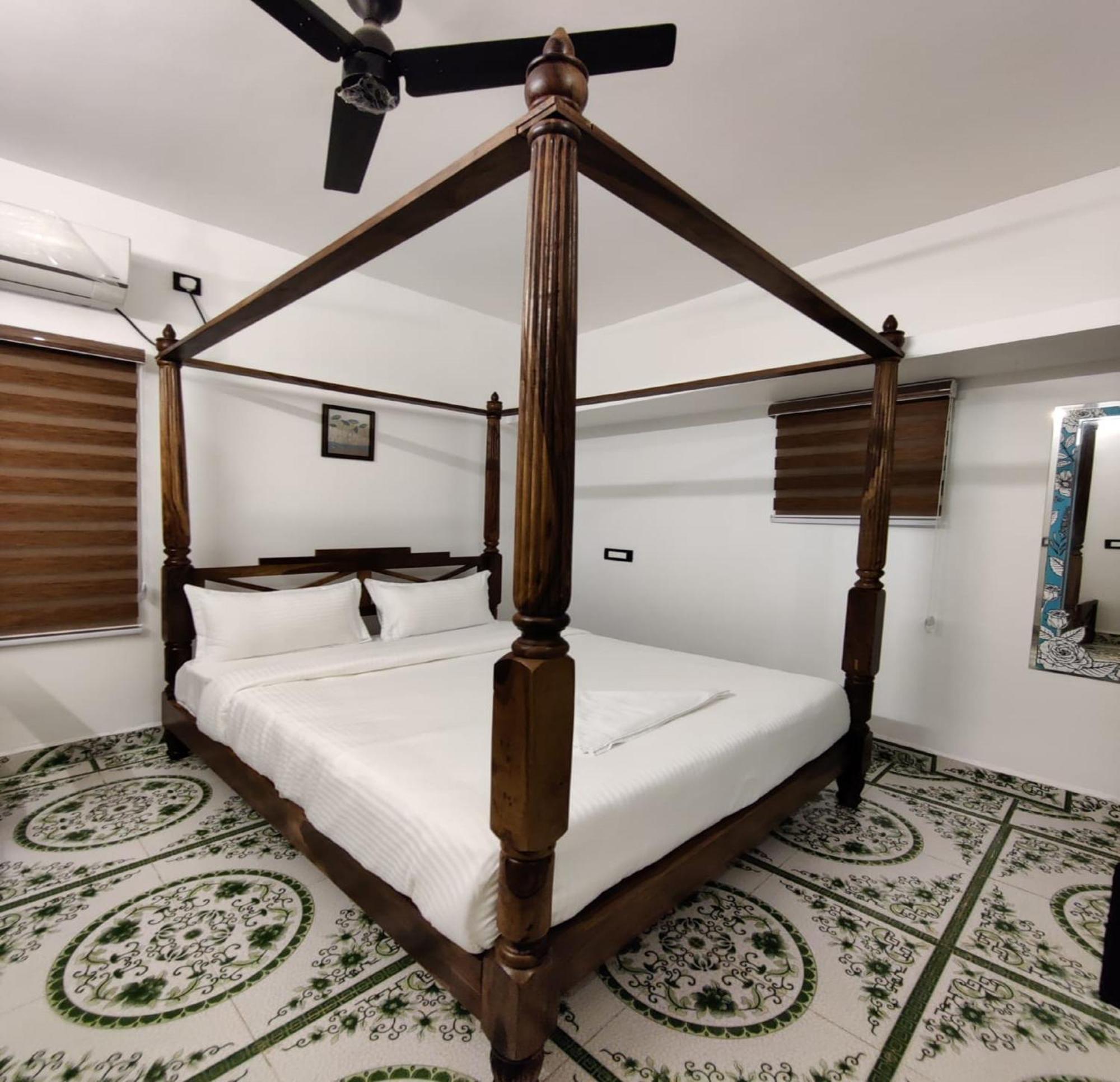 Courtyard Castle Heritage Resort Pondicherry Dış mekan fotoğraf