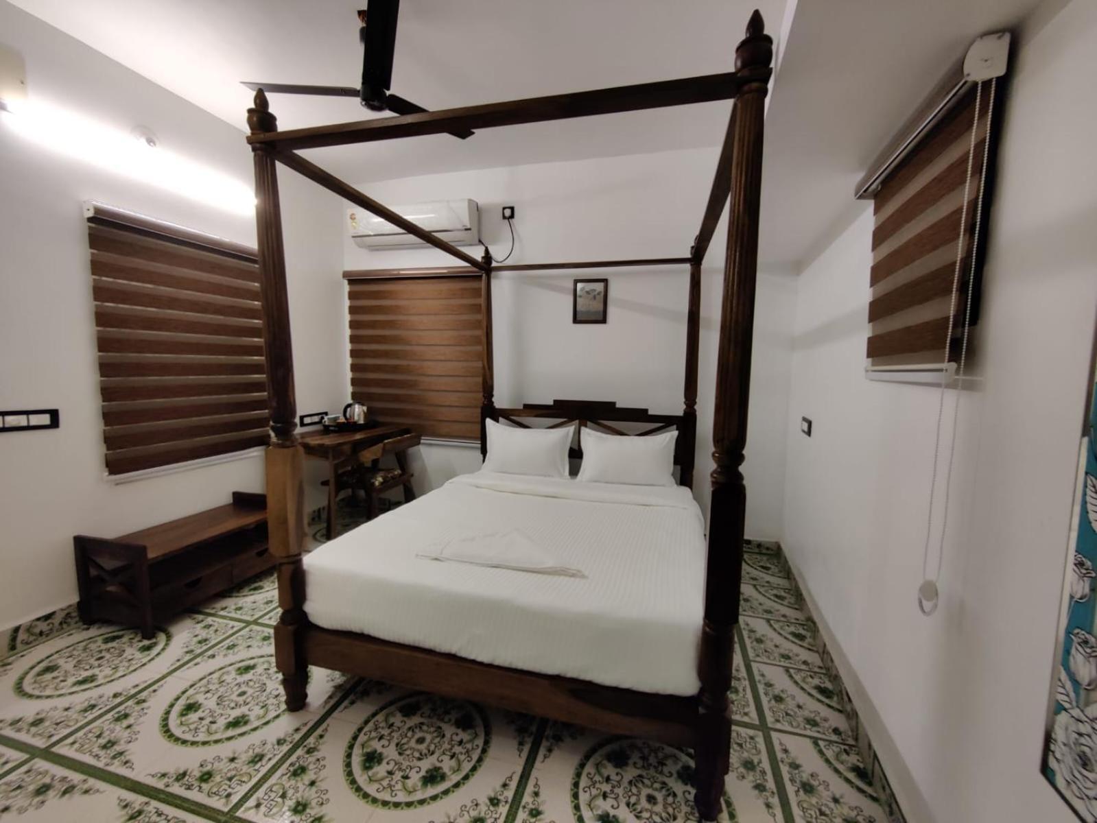 Courtyard Castle Heritage Resort Pondicherry Dış mekan fotoğraf